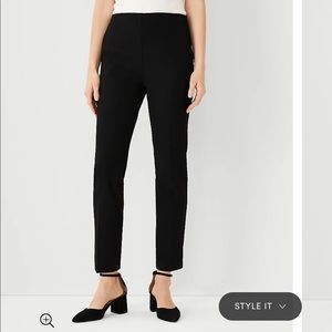 Ann Taylor Side-Zip Ankle Pant in Bi-Stretch NWOT